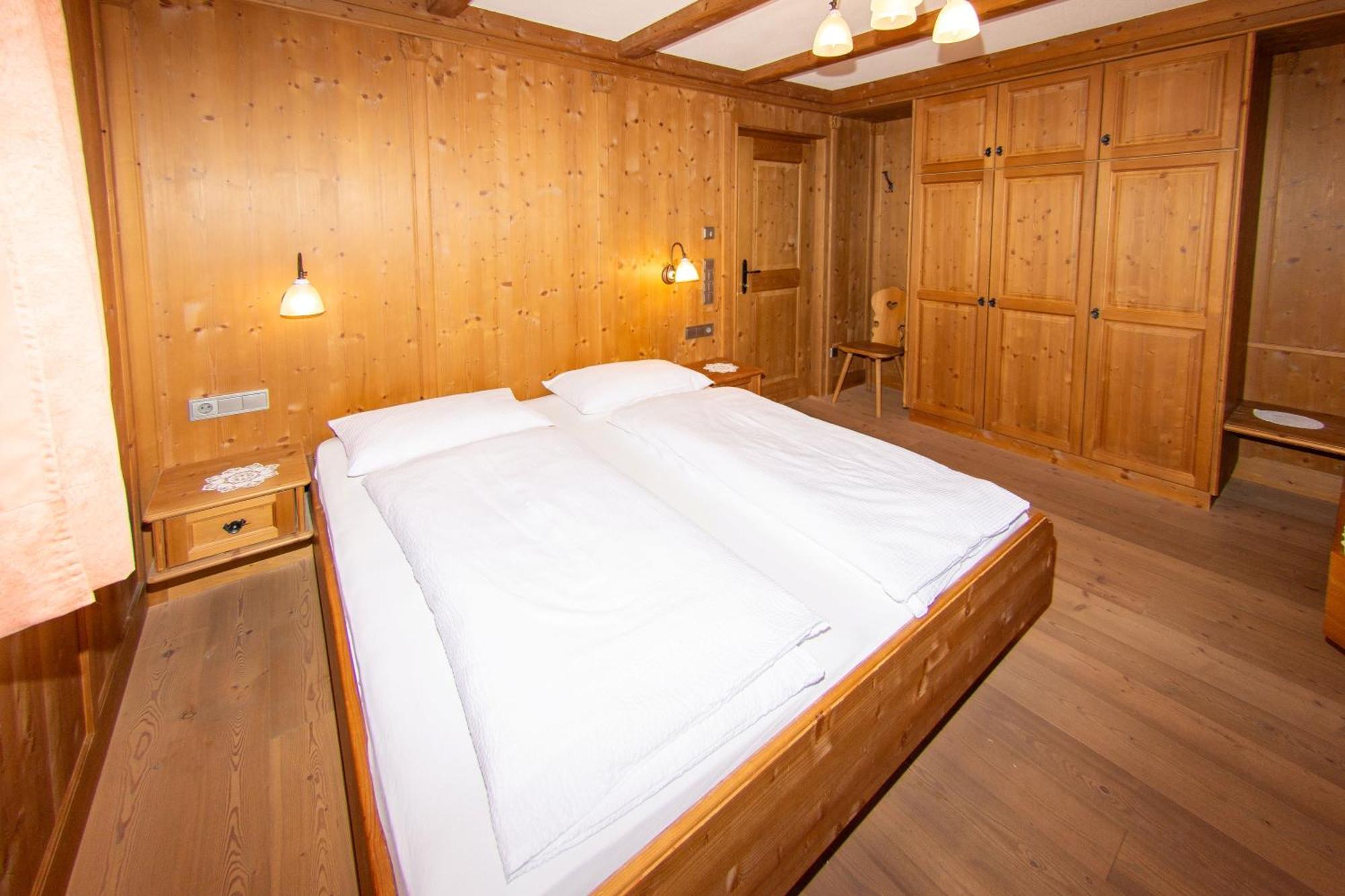 Ansitz Steiner Apartment Dobbiaco Luaran gambar
