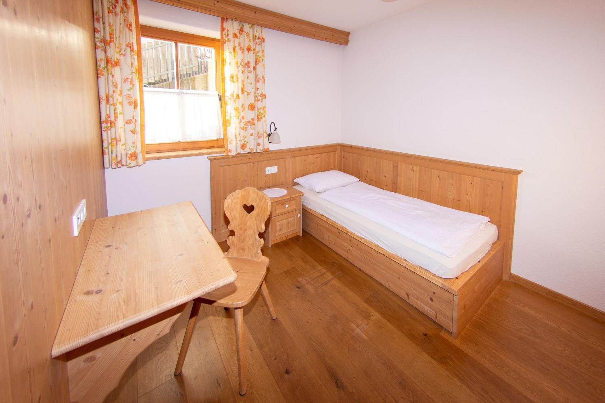 Ansitz Steiner Apartment Dobbiaco Luaran gambar